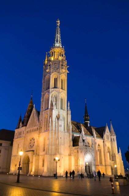 2 Hours Buda Castle Walking Tour - Walk with a Historian - Mary Magdalene Church remains: why ruins still teach