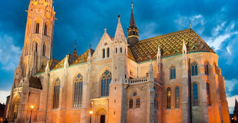 3-Hour Orientation Walking Tour of Buda and Pest - The guide factor: how names like Zoli, Verónika, and Monika shape the whole experience