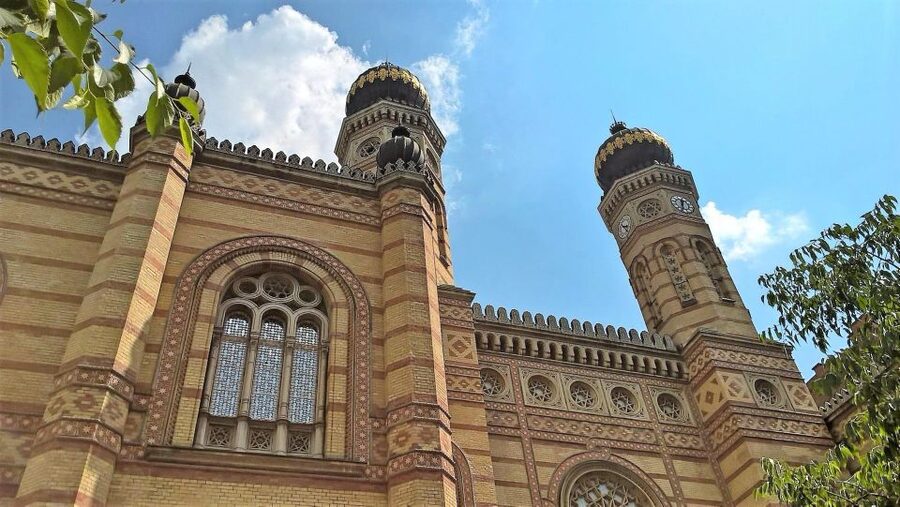 4 hour The Treasures of Budapest Private Walking Tour - Price and Value: What You Pay for at $176 Per Person