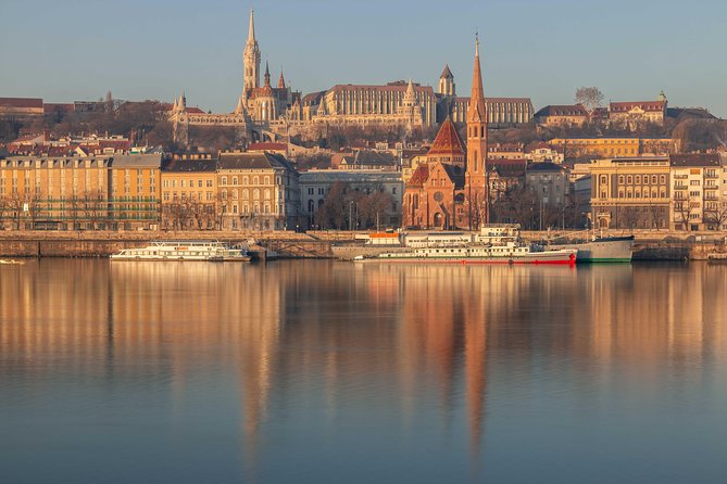 4 hours long private minivan tour in Budapest - Vajdahunyad Castle and the Opera House lobby: culture without a full day commitment