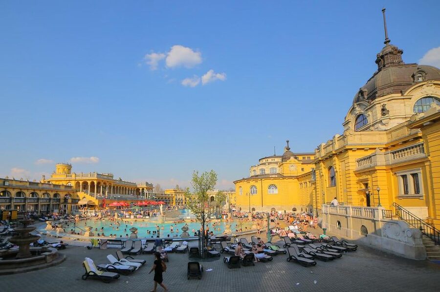6 hour Budapest walking tour - Why a 6-hour walking tour is the right length for Budapest