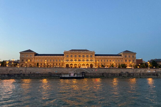 8-hour private Budapest city tour by car / minivan - House of Music Hungary, the Opera Area, and What’s New in Budapest
