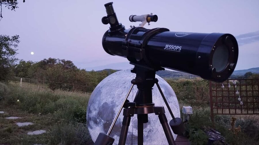 Balaton: All-Weather Private Stargazing & Planetarium Tour - The scenic walk uphill and a telescope primer