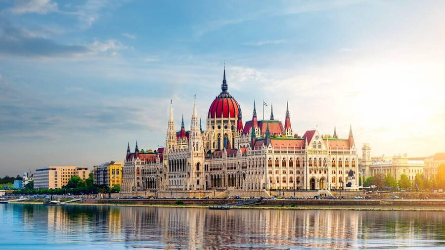 Best of Budapest: Private Walking Tour with a Local - What You Actually Get From This Private Local Guide