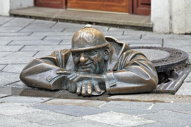 Bratislava, one day private trip from Budapest with guide! - Bratislava Castle: Panoramas, Museums, and Baroque Gardens