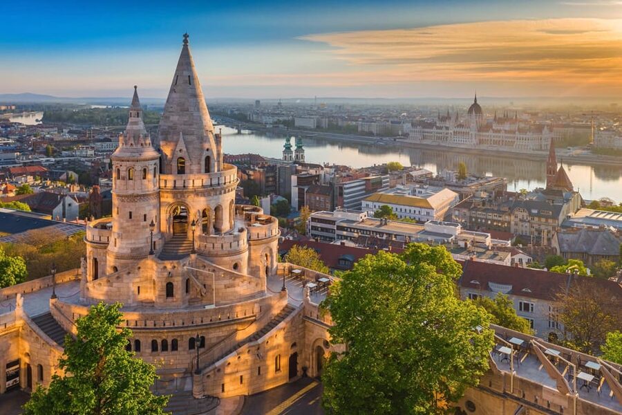 Buda Castle District and Matthias Church Private Tour - Matthias Church Skip-the-Line Tickets, What It Covers and What It Doesn’t