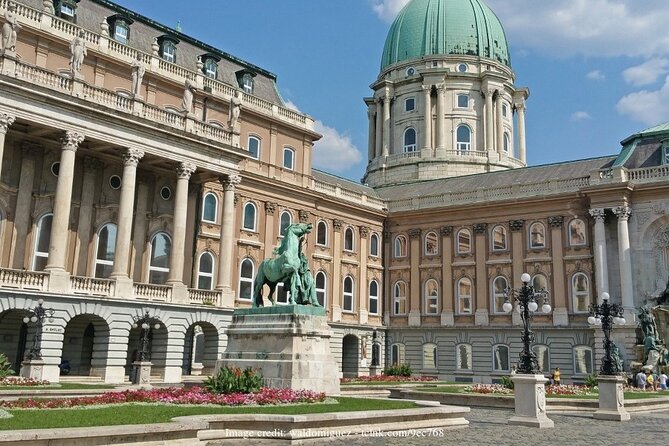 Buda Castle District: Private Tour including Gellért Hill - Fisherman’s Bastion: a viewpoint stop designed for real photos