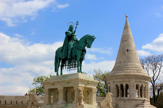 Buda Castle District Walk with Entry to Matthias Church - Royal Palace Courtyards, the Eagle, and the Prince Eugene Viewpoint