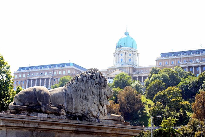 Buda Castle District Walk with Entry to Matthias Church - King Matthias Fountain and Ending Near the Funicular