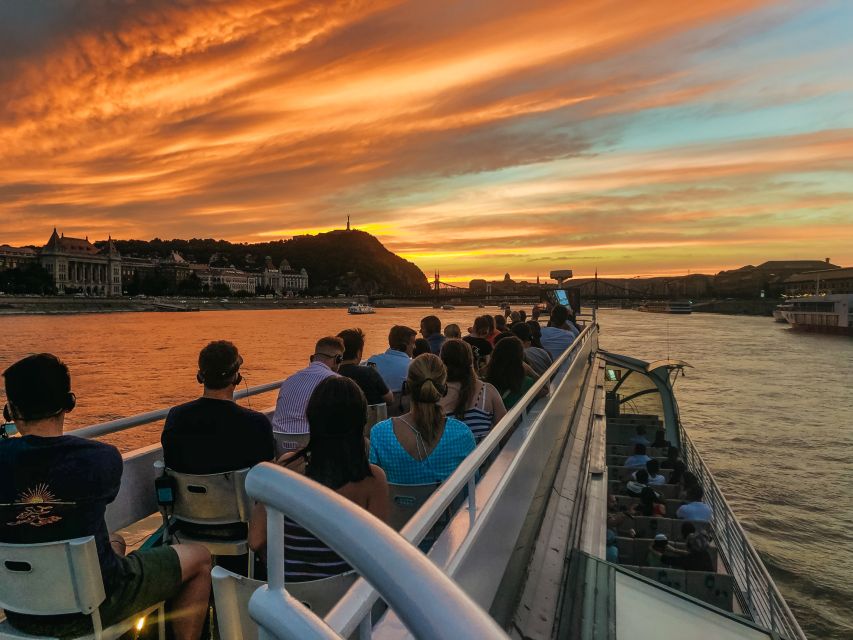 Budapest: 1-Hour Evening Sightseeing Cruise with Drink - Who Should Book This Cruise, and Who Might Skip It