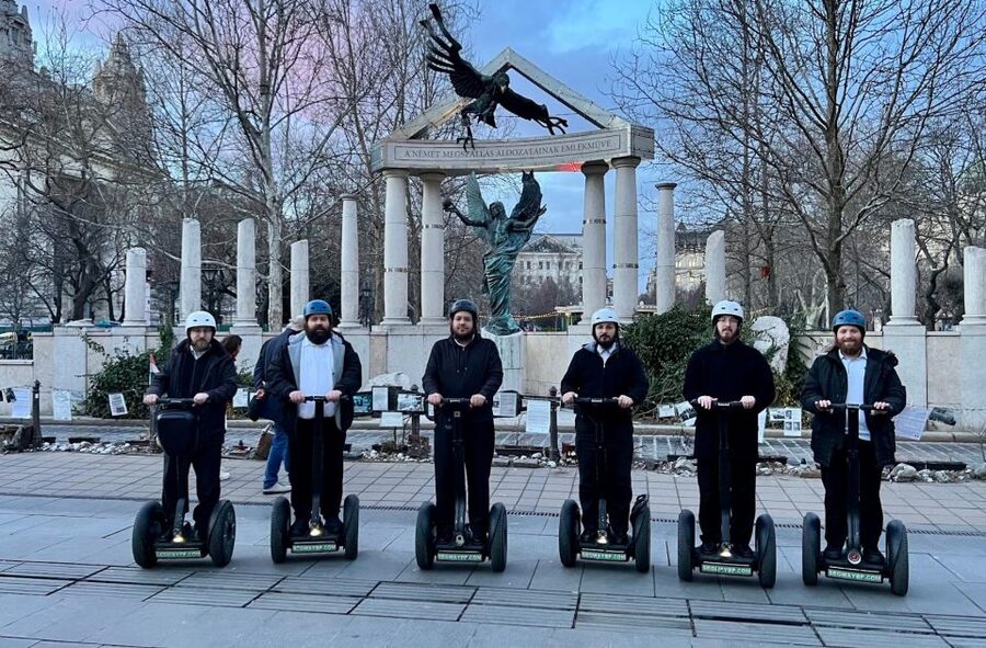 Budapest: 1 Hour Instagram Segway Tour - Price and value: $52 for gear, guiding, and riverside time