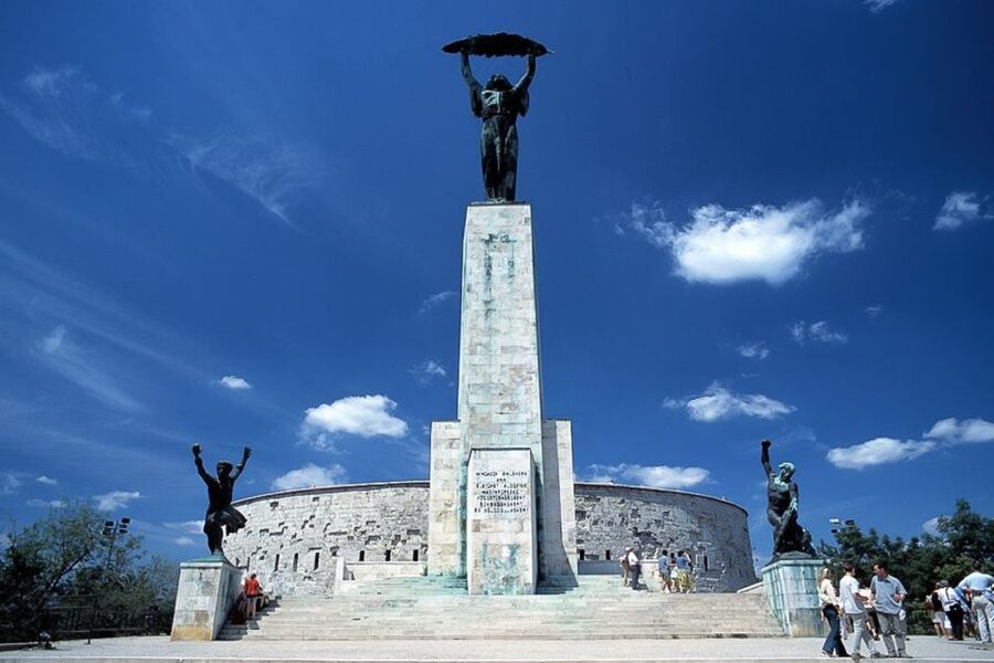 Budapest: 3-Hour Grand City Tour and Castle Walk - Who This Tour Fits Best, and Who Should Skip
