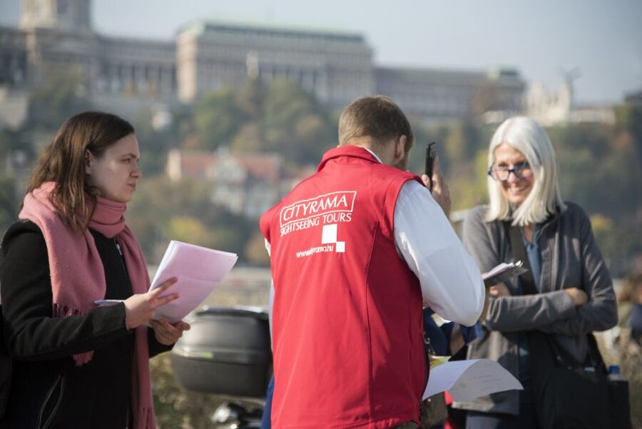 Budapest: 3-Hour Trabant Sightseeing Tour - Things that can affect your day: space, timing, and the occasional issue
