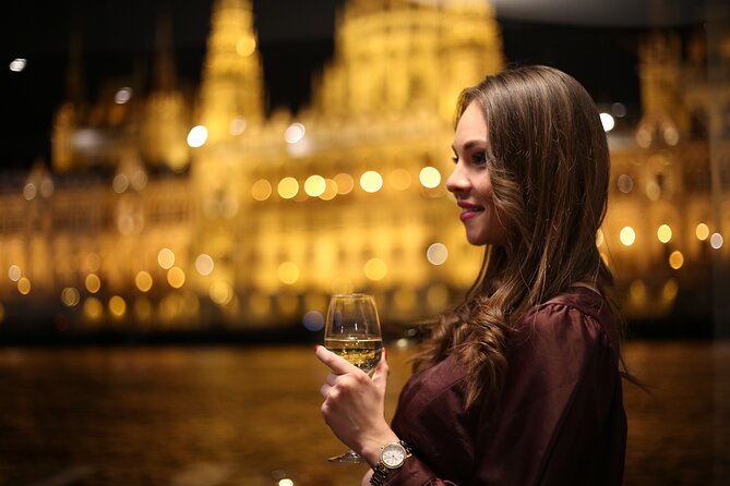 Budapest 4 course Dinner Cruise with Bar Piano and Welcome Drink - Liberty Bridge, Gellért Hill, and Hotel Gellért thermal-bath zone