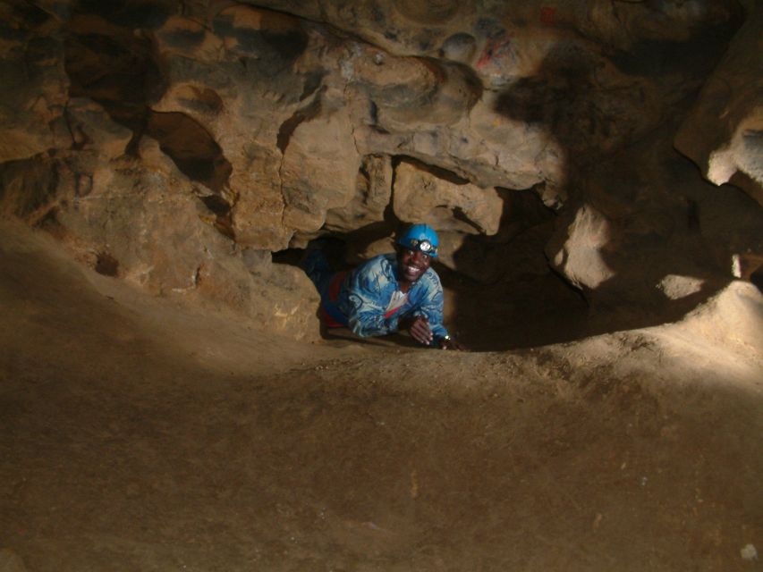 Budapest: Adventure Caving Tour with Guide - The Pál-völgyi-Mátyás-hegyi route: what it feels like moment to moment