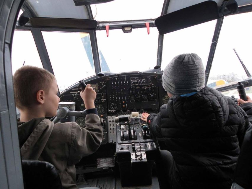 Budapest: Aeropark Admission Ticket - Getting There by Bus 200E Without Stress
