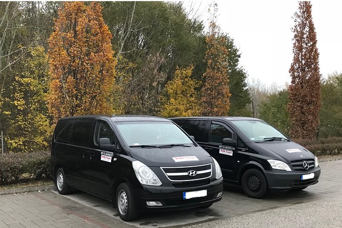 Budapest Airport Transfer - return (arrival & departure) with discount - Meet-and-greet at the airport, hotel pickup when you leave