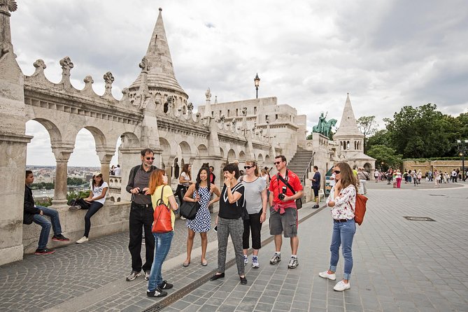Budapest All in One Small Group Walking Tour with Strudel Stop - Danube Promenade, Chain Bridge history, and the St. Stephen’s Basilica pause