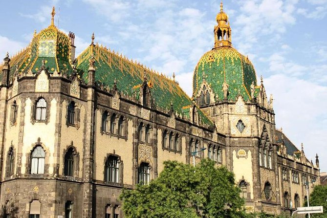 Budapest Art Nouveau Private Walking Tour - Stop 3: Thonet House and the tilework clue that ties it together