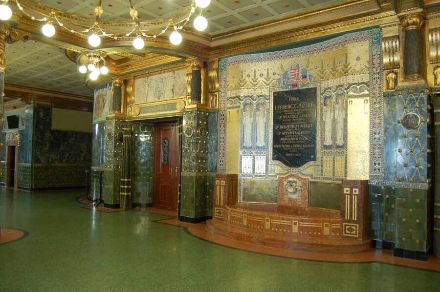 Budapest Art Nouveau Walking Tour - When to book, and how to avoid day-of surprises