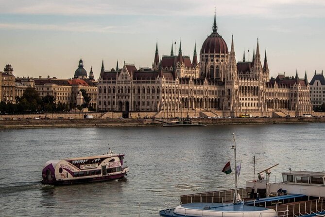 Budapest Audio Guide Cruise with Day, Sunset and Night Options - Audio Guide Essentials: Your Phone Is the Narrator Now