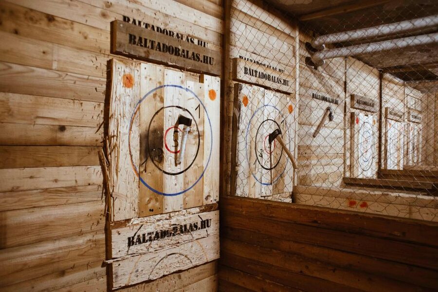 Budapest: Axe Throwing Experience - Should you book Budapest axe throwing at Balta Dobálás?