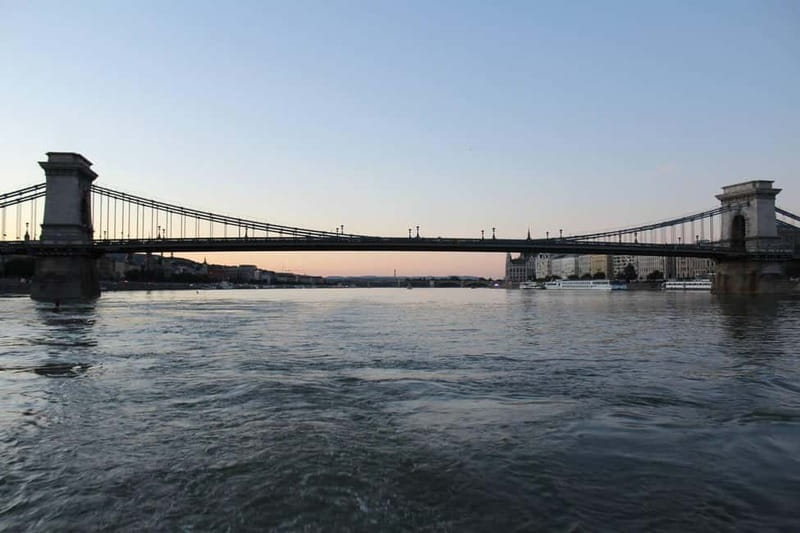 Budapest Boat Cruise with Personal Live Tour Guiding(+Drink) - Small group meaning: what you are really buying