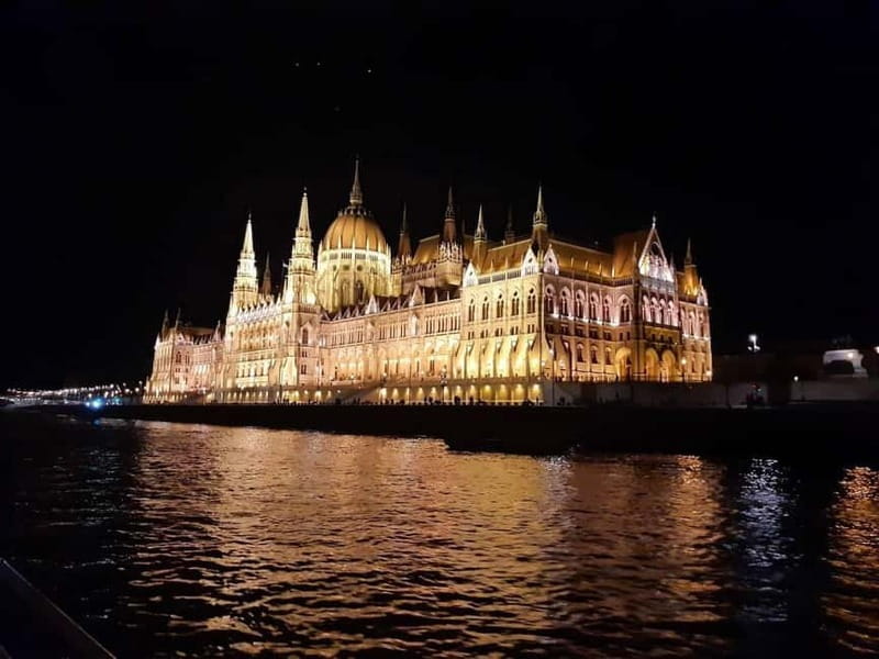 Budapest Boat Cruise with Personal Live Tour Guiding(+Drink) - Dock 42 meeting point: the quick way to avoid a stressful start