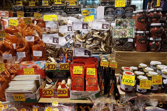 Budapest: Book A Local Host - English guidance plus the right amount of context