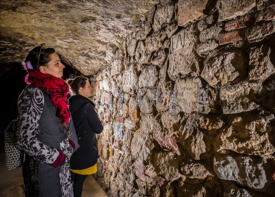 Budapest: Buda Castle Cave Tour - Timing Choices: 40 Minutes Vs 1.5 Hours Under Castle Hill