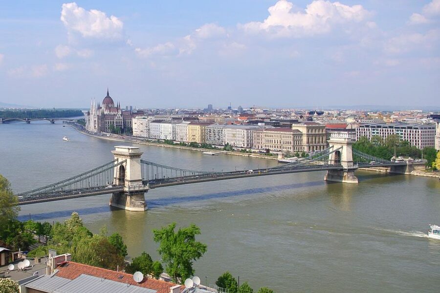 Budapest: Buda Castle District Walking Tour - Danube views and the Parliament lineup from the Castle terraces