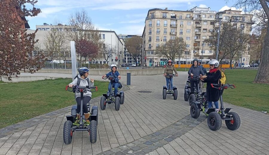 Budapest: Buda Highlights Guided Tour on Electric EZRaider - What you really see in 2.5 hours
