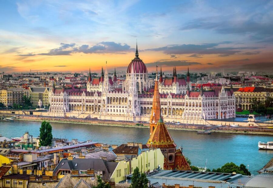 Budapest: Capture the most Photogenic Spots with a Local - Key highlights that make this photo walk worth it