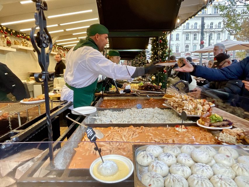 Budapest: Christmas Market Guided Walking Tour with Tastings - Key highlights you will feel fast