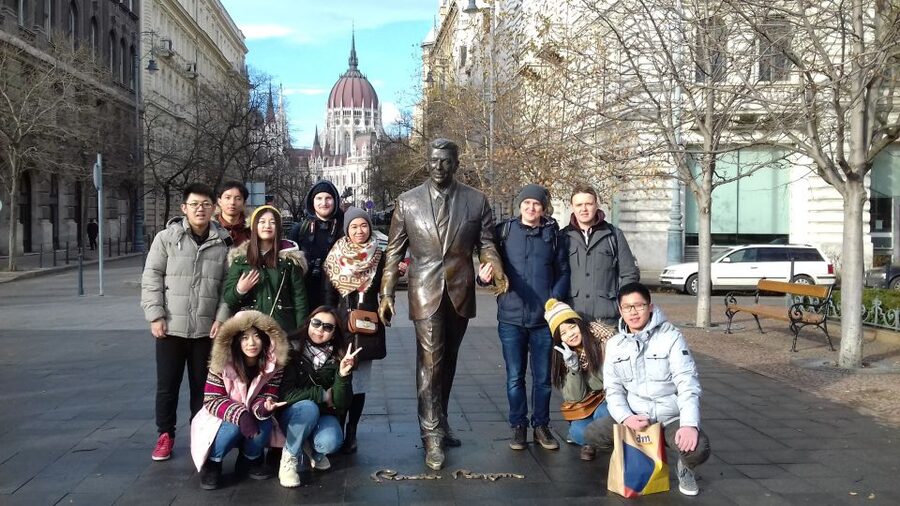 Budapest: City Center Walking Tour - St Stephen’s Basilica: The Stop That Feels Like a Finale