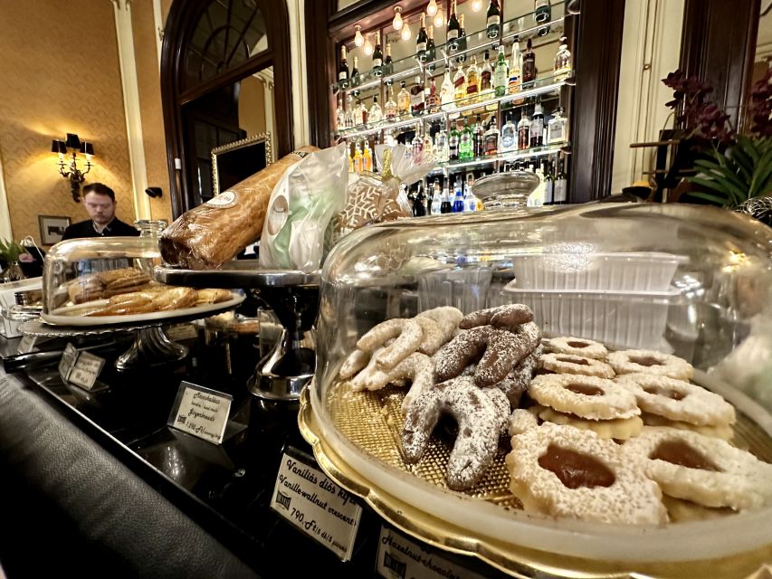 Budapest: Coffee House Tour with Cofffee & Dessert Tasting - What to watch for during your stops