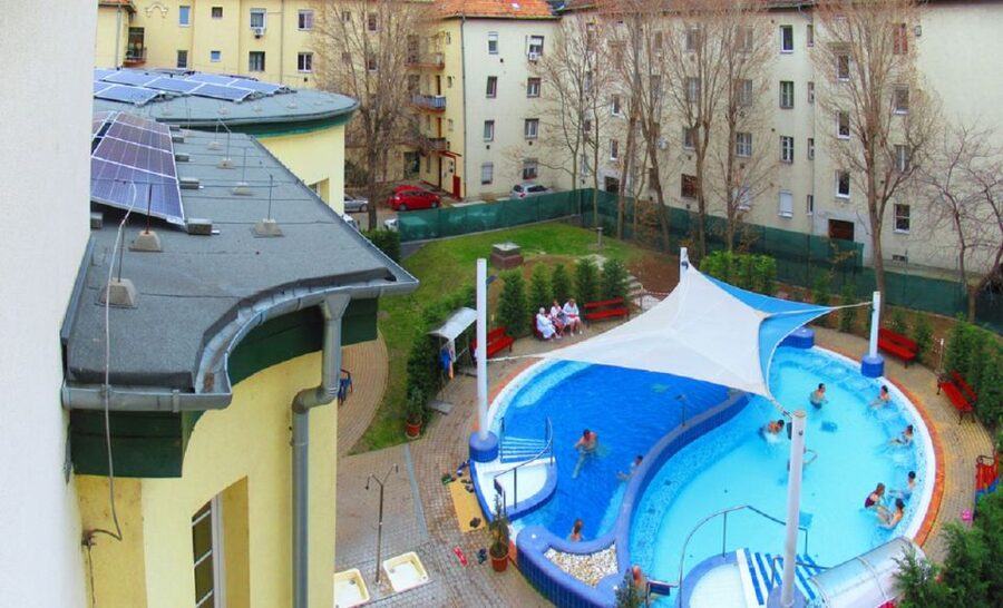 Budapest: Dandar Thermal Bath Full-Day Admission - A full-day ticket: what you should expect to do with it