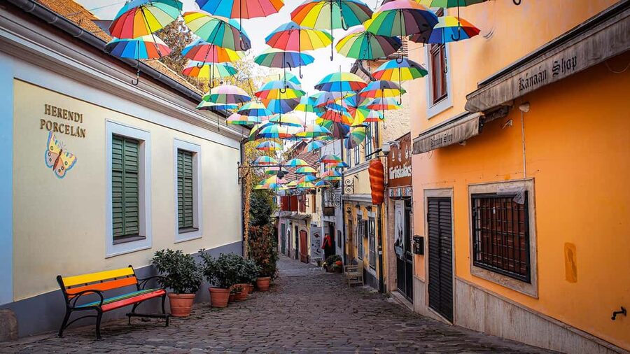Budapest: Danube Bend Sunset E-bike Tour to Szentendre - Szentendre at golden hour: art town energy without the chaos