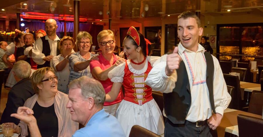 Budapest: Danube Cruise with Folk Dancing and Drinks - A Budapest night show on the water: what makes it special