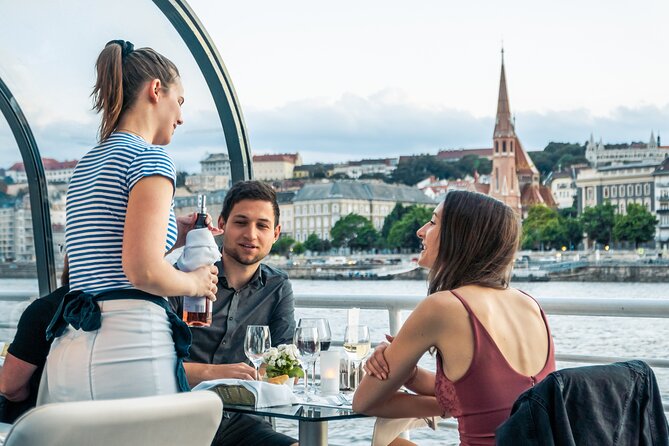Budapest Danube River Candlelit Dinner Cruise with Live Music - Logistics That Keep the Evening Low-Stress