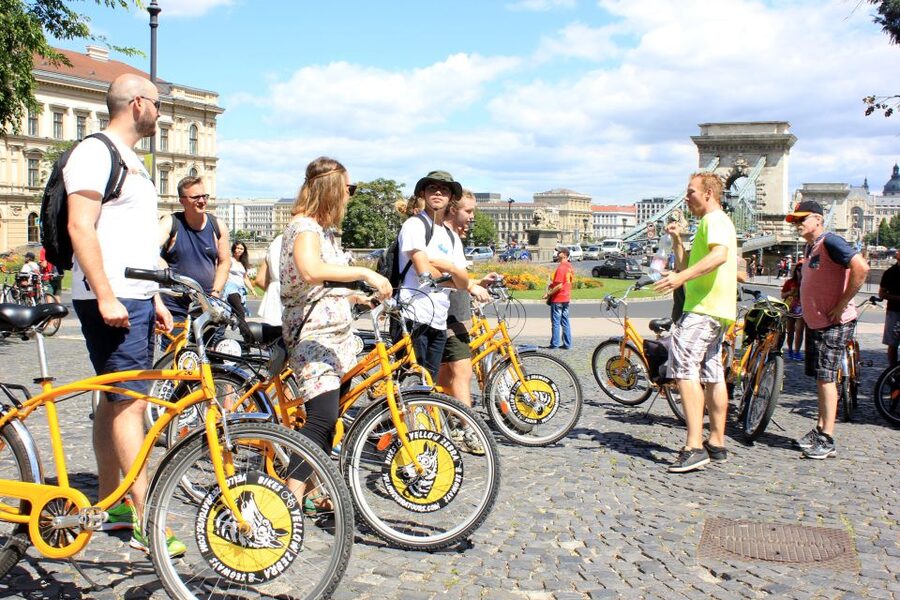 Budapest: Danube River Views Bike Ride - Why Budapest Looks Different When You’re Riding