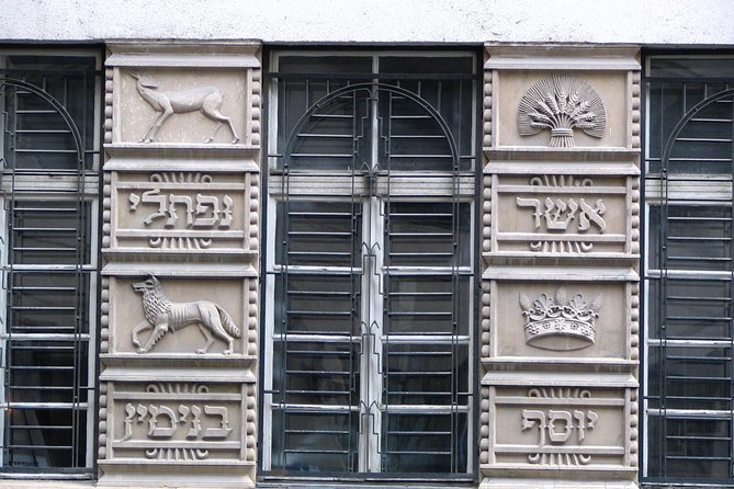 Budapest Dohany, Heroes', Rumbach synagogues & Jewish Ghetto Tour - Rumbach Street Synagogue: Otto Wagner’s Moorish masterpiece, reopened after renovation