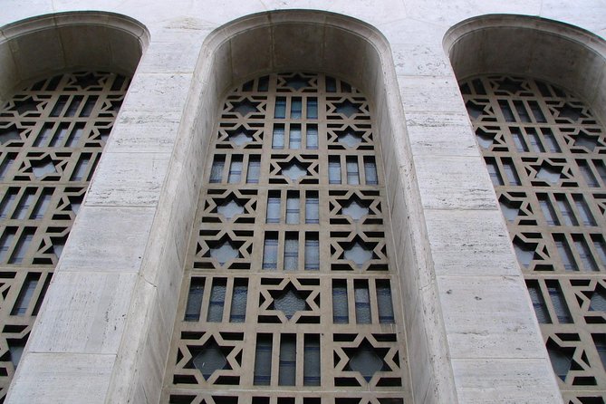 Budapest Dohany Synagogue & Hungarian Jewish Museum & free extras - Raoul Wallenberg Memorial Park and the Holocaust Cemetery
