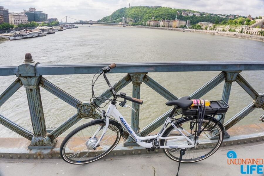 Budapest: E-Bike Guided Tour and Castle Hill - Danube River to Elizabeth Bridge and Chain Bridge: where the ride starts to feel cinematic