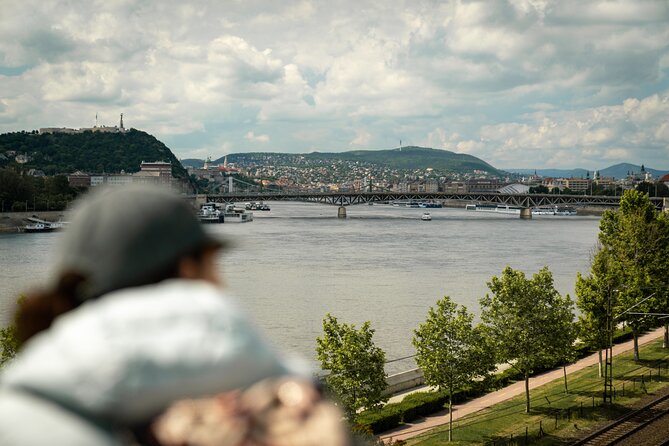 Budapest E-Bike Tour – Hidden Gems Along the Danube - Underground art spaces: why this stop feels different