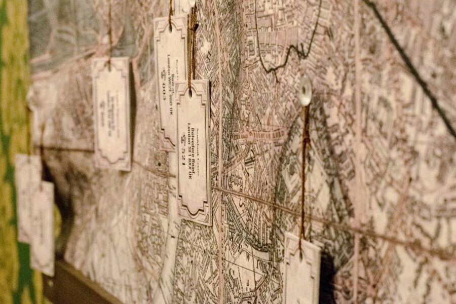 Budapest: Escape Room game, Sherlock Case - Finding Scavenger Escape and getting settled before the clock starts