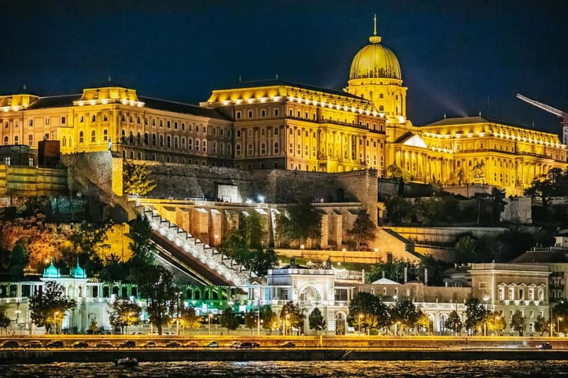 Budapest: Evening Cruise with 4-Course Dinner - Price and Value: What $90 Buys You on the River