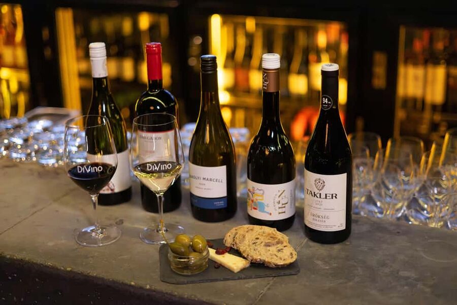 Budapest: Exclusive Wine Tasting with Tapas at DiVino Bar - First stop: the DiVino bar vibe and why the Basilica view matters