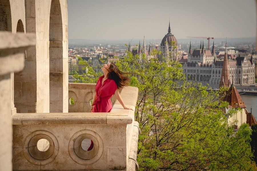 Budapest: Fast Private Photoshoot at Fisherman's Bastion - Fisherman’s Bastion in 40 minutes: what the session actually delivers