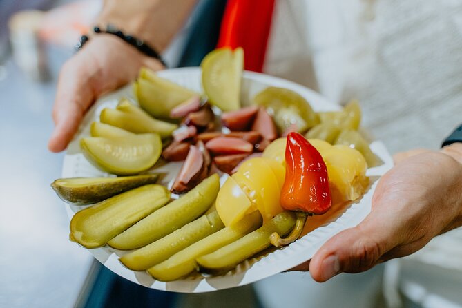 Budapest Food Tour: Market to Tavern with 14+ Tasters & Wines - Key Things That Make This Budapest Food Tour Work